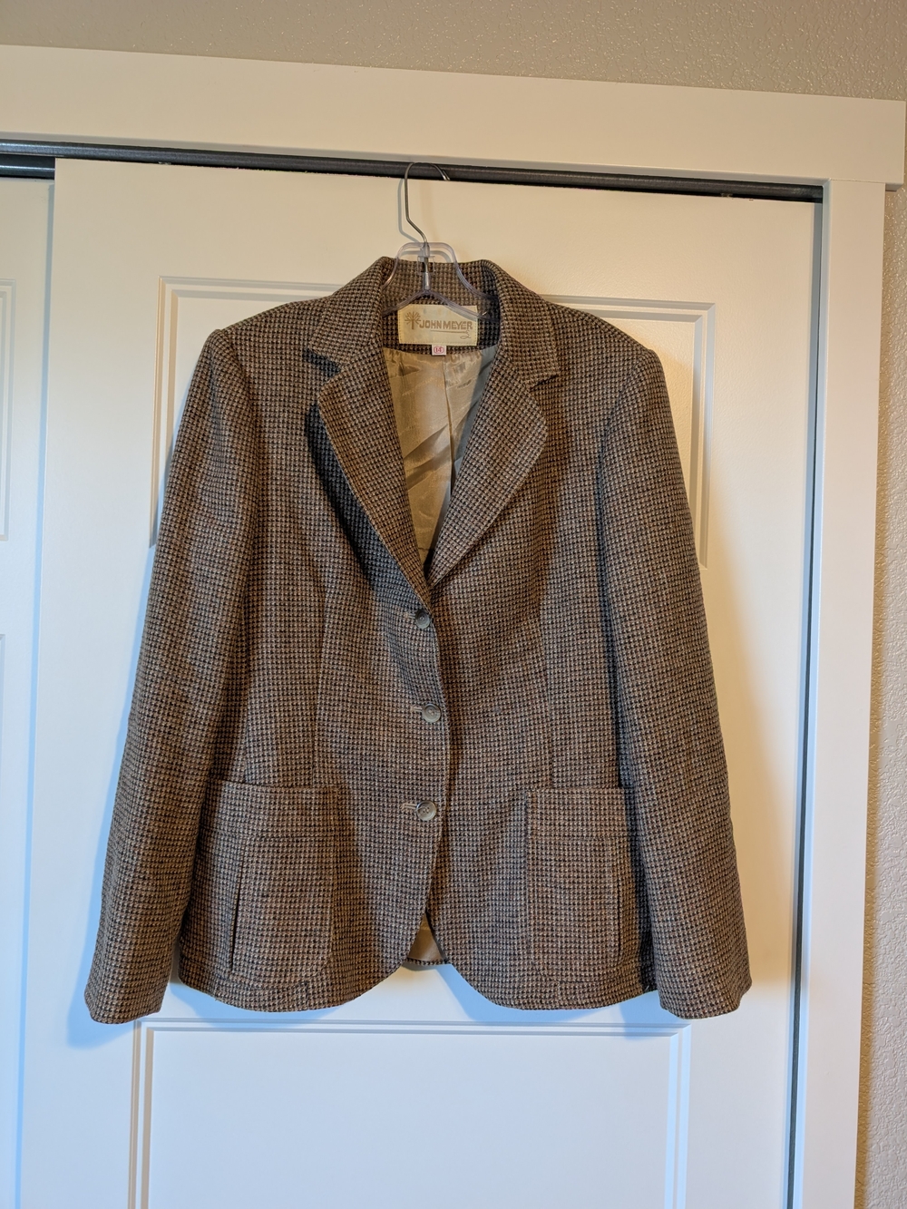 John Meyer Brown Houndstooth Blazer